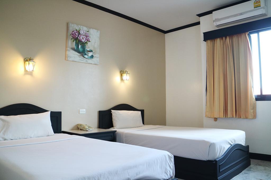 Ava Hotel Phitsanulok Eksteriør billede