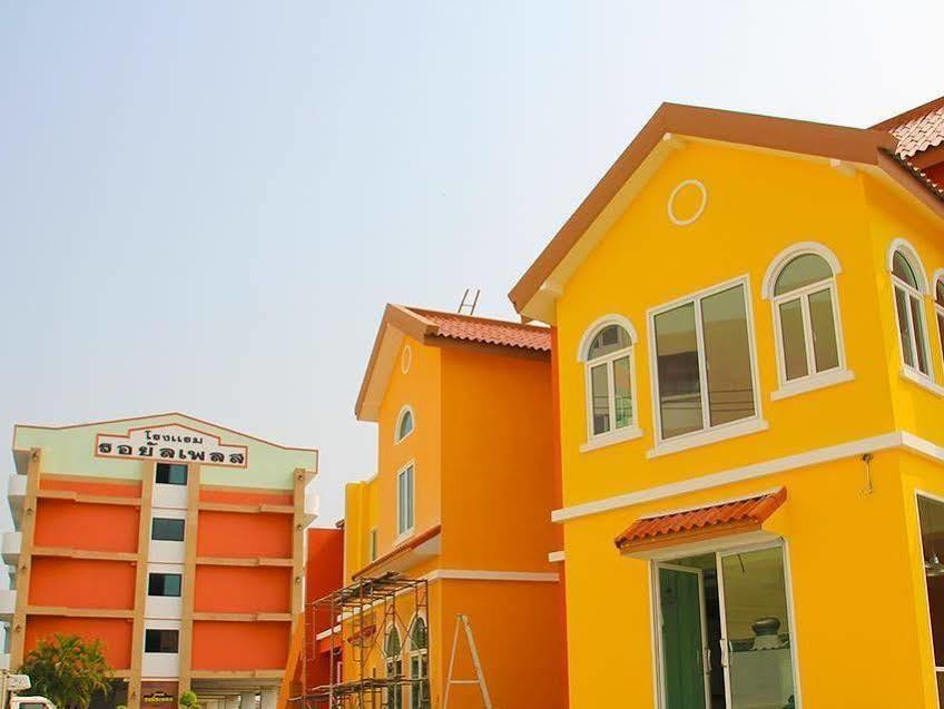 Ava Hotel Phitsanulok Eksteriør billede