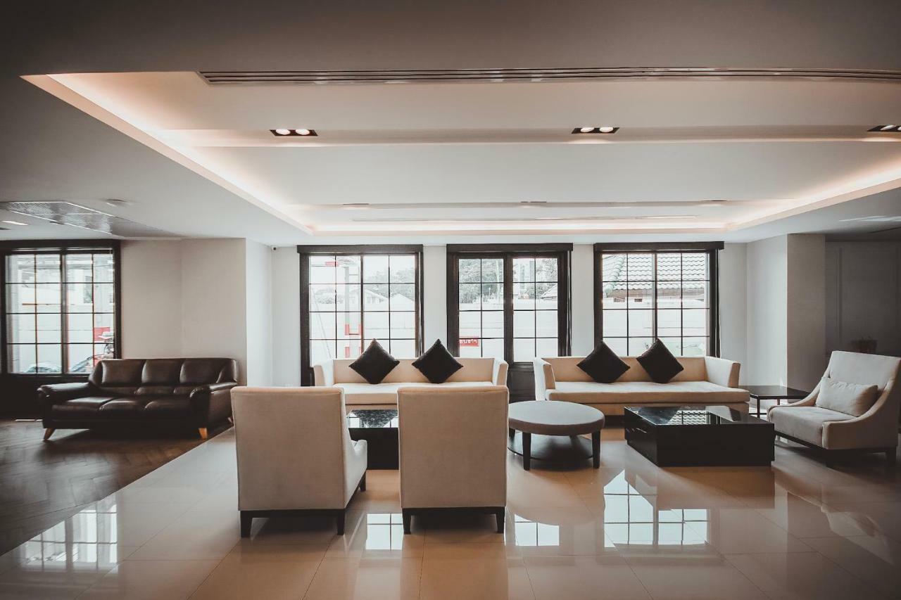 Ava Hotel Phitsanulok Eksteriør billede
