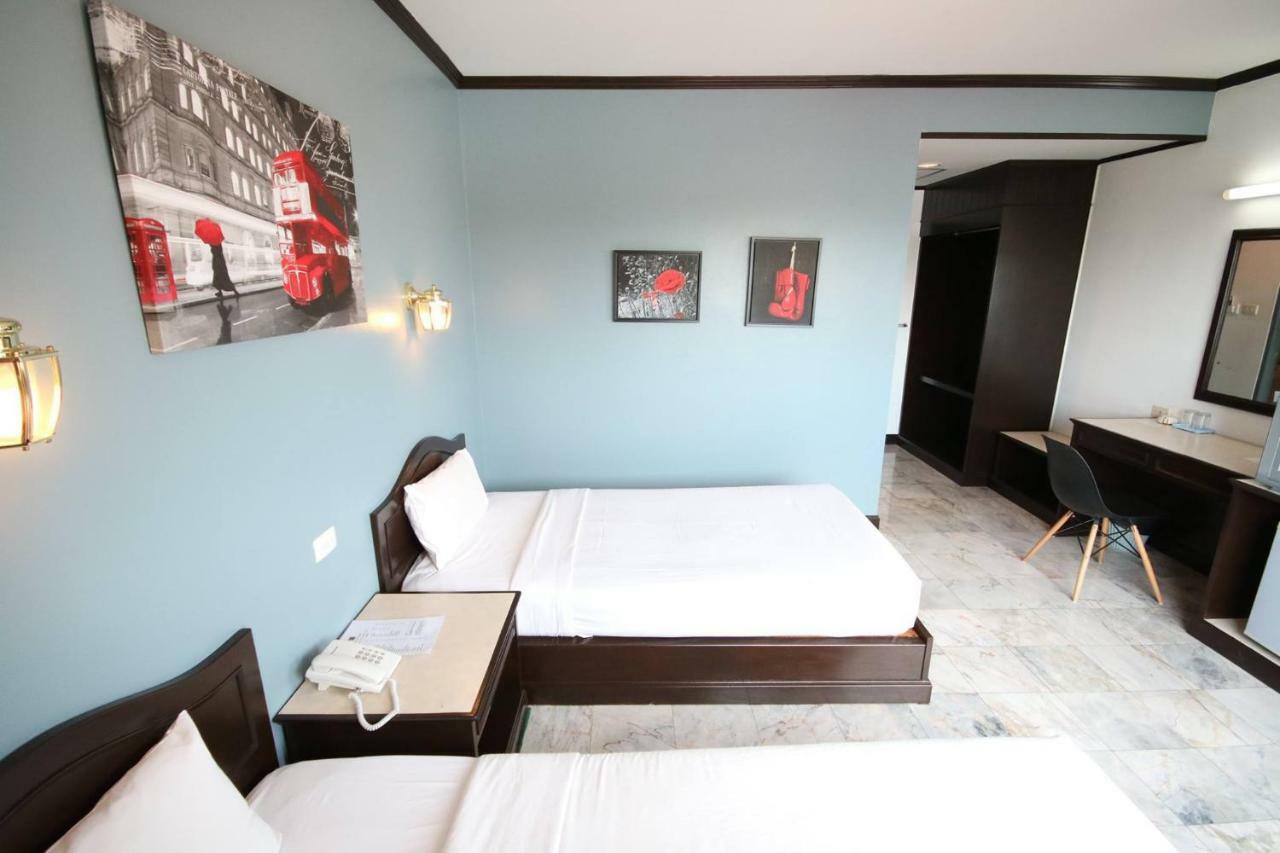 Ava Hotel Phitsanulok Eksteriør billede